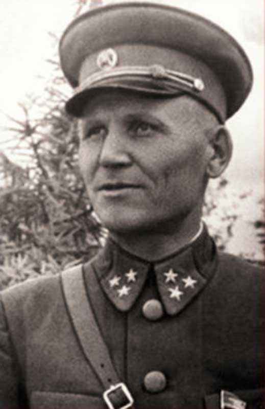 Конев Иван Степанович -командующий Калининским фронтом.