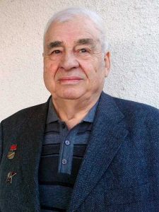 Дубенко Аким Петрович - заслуженный пилот СССР