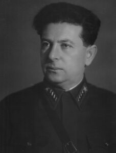 Лев Заха́рович Ме́хлис