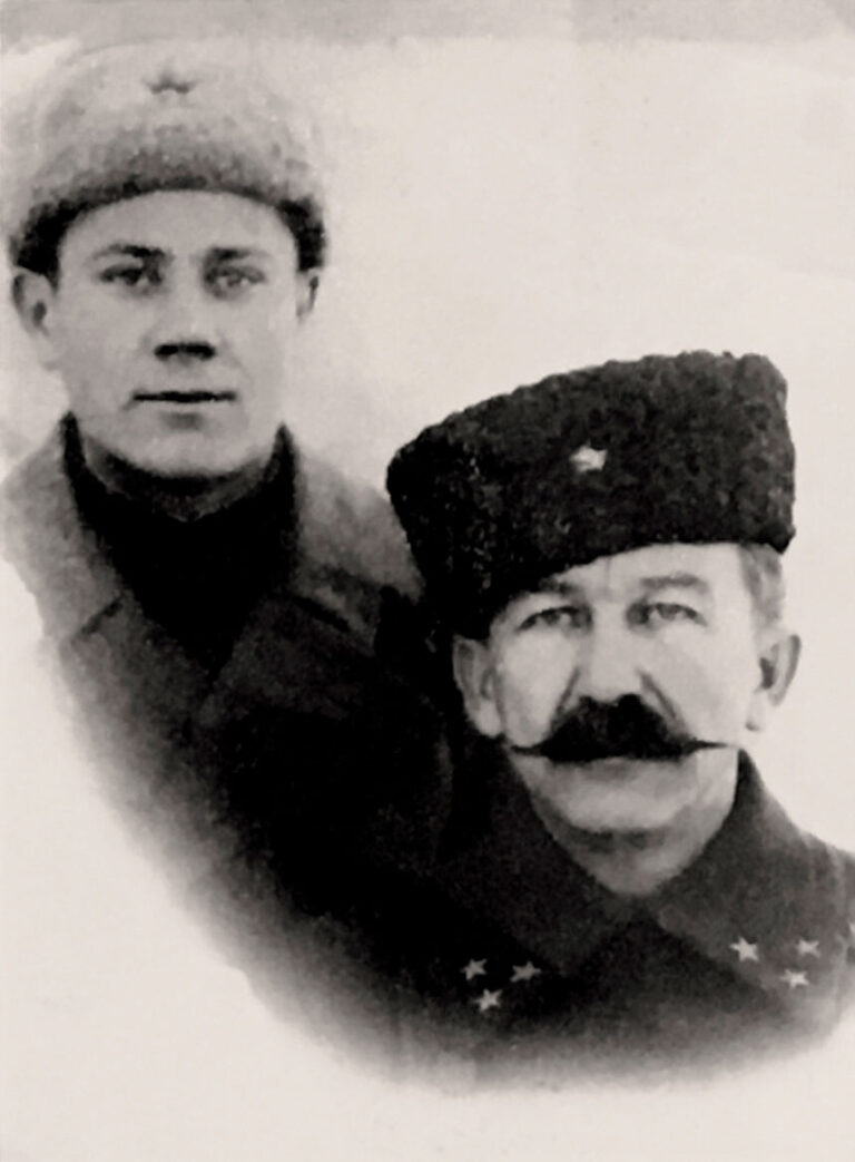 Генерал Белов П.А. и его адъютант Бобылев Д.Н.
