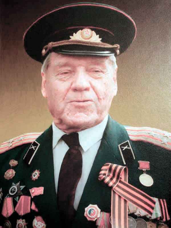 Себежко Виктор Тимофеевич, 1925, полковник, ВНИИ д.18 кв.46