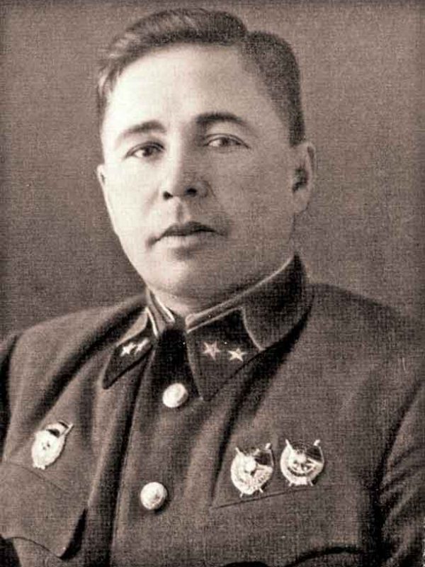 Белобородов Афанасий Павлантьевич - командир 78-й стрелковой дивизии