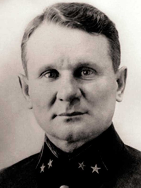 Командир 64 осбр - полковник Чистяков Иван Михайлович