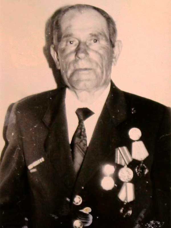 Самойленко Филип[п] Никитович, 1909-1987, сержант, III гр., Офицерская, 13