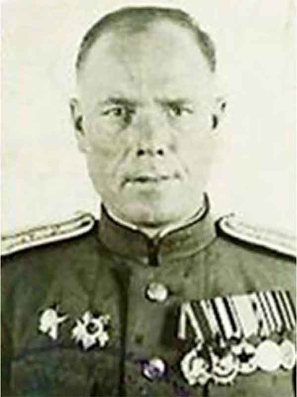 Пчельников Никита Игнатьевич, 1899-1970, полковник(?), Фрунзе, 15