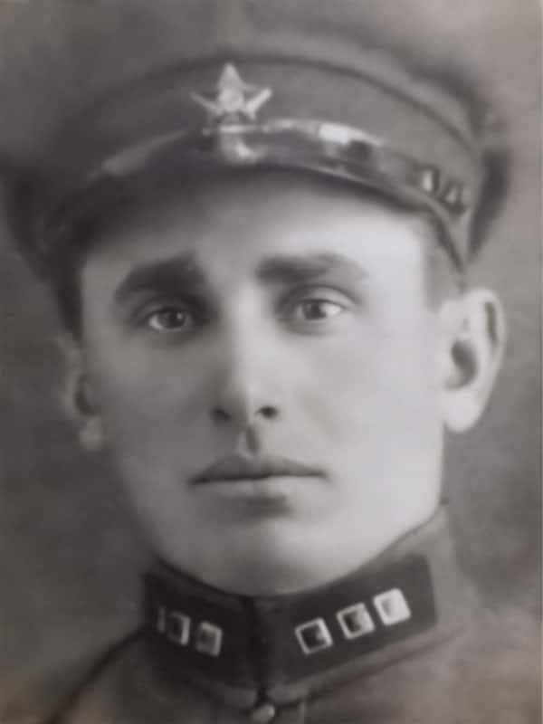 Плешаков Яков Семёнович, 1898-_?, гвард. полковник, Садовая, д.8