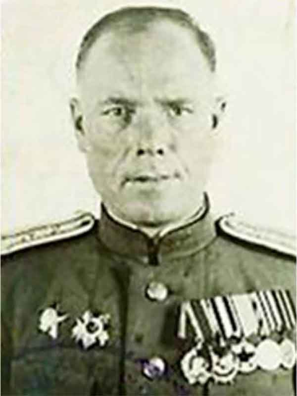 Пчельников Никита Игнатьевич, 1899-1970, полковник(?), Фрунзе, 15