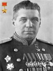 Иванов Сергей Алексеевич - генерал-майор танковых войск