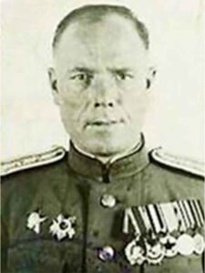 Пчельников Никита Игнатьевич, 1899-1970, полковник(?), Фрунзе, 15